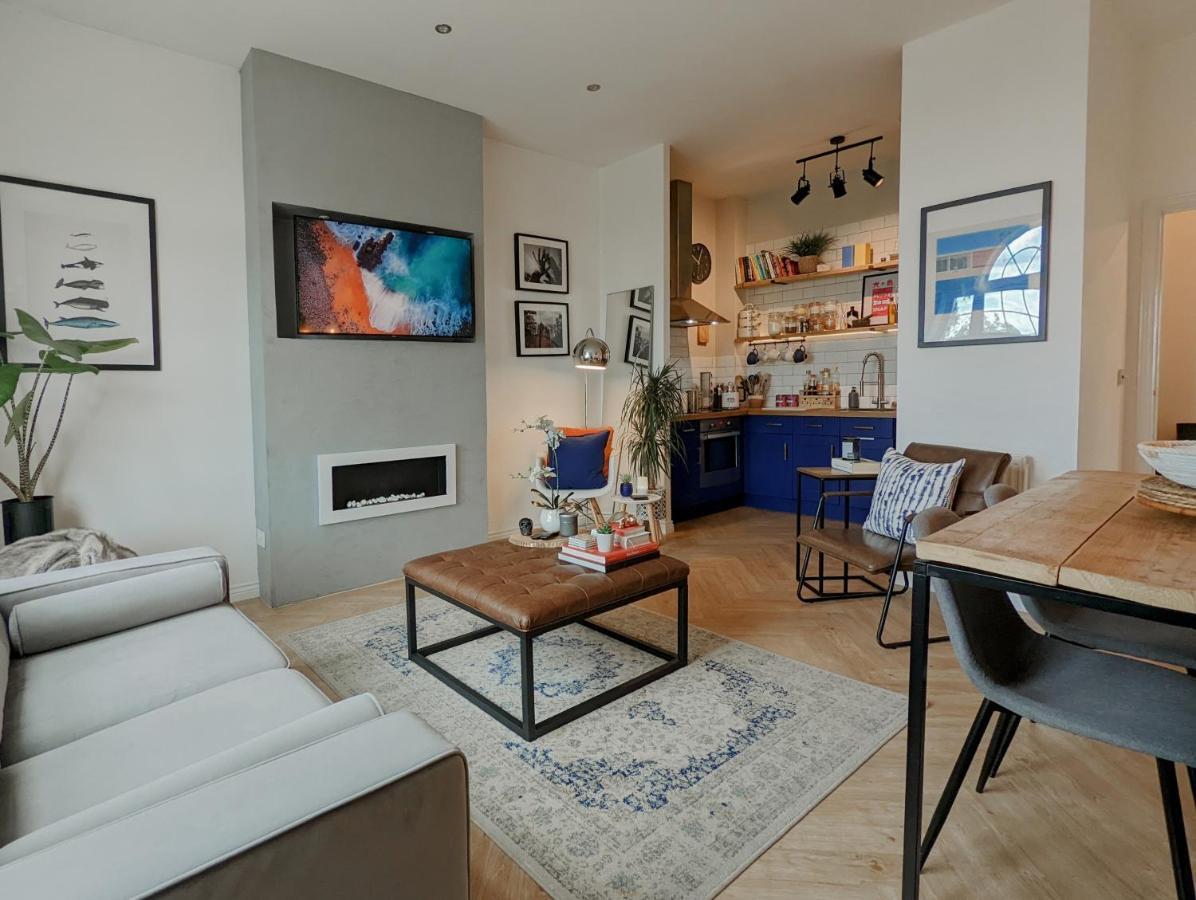 Spacious, Mid-Century 1 Bedroom Apartment Quedgeley Екстер'єр фото